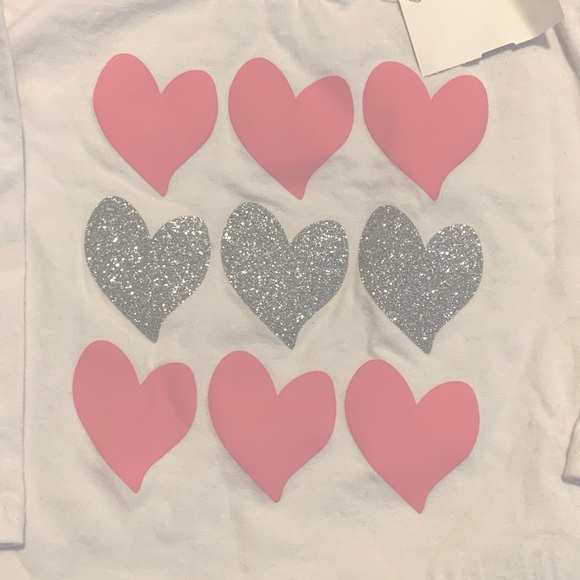 Sweet wink white heart (silver and pink) top NWT. Great for Valentine’s Day! - Picture 2 of 4